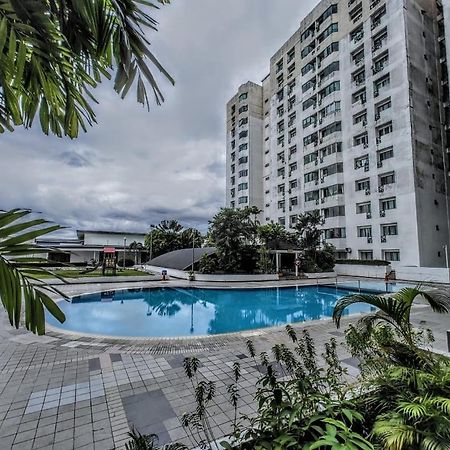 Likas Square - Kk Apartment Suite 코타키나발루 외부 사진