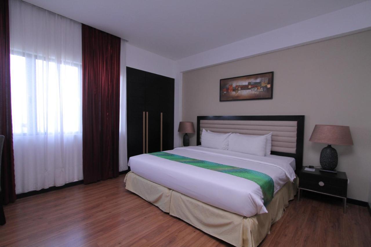 Likas Square - Kk Apartment Suite 코타키나발루 외부 사진