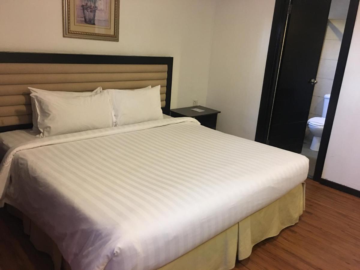Likas Square - Kk Apartment Suite 코타키나발루 외부 사진