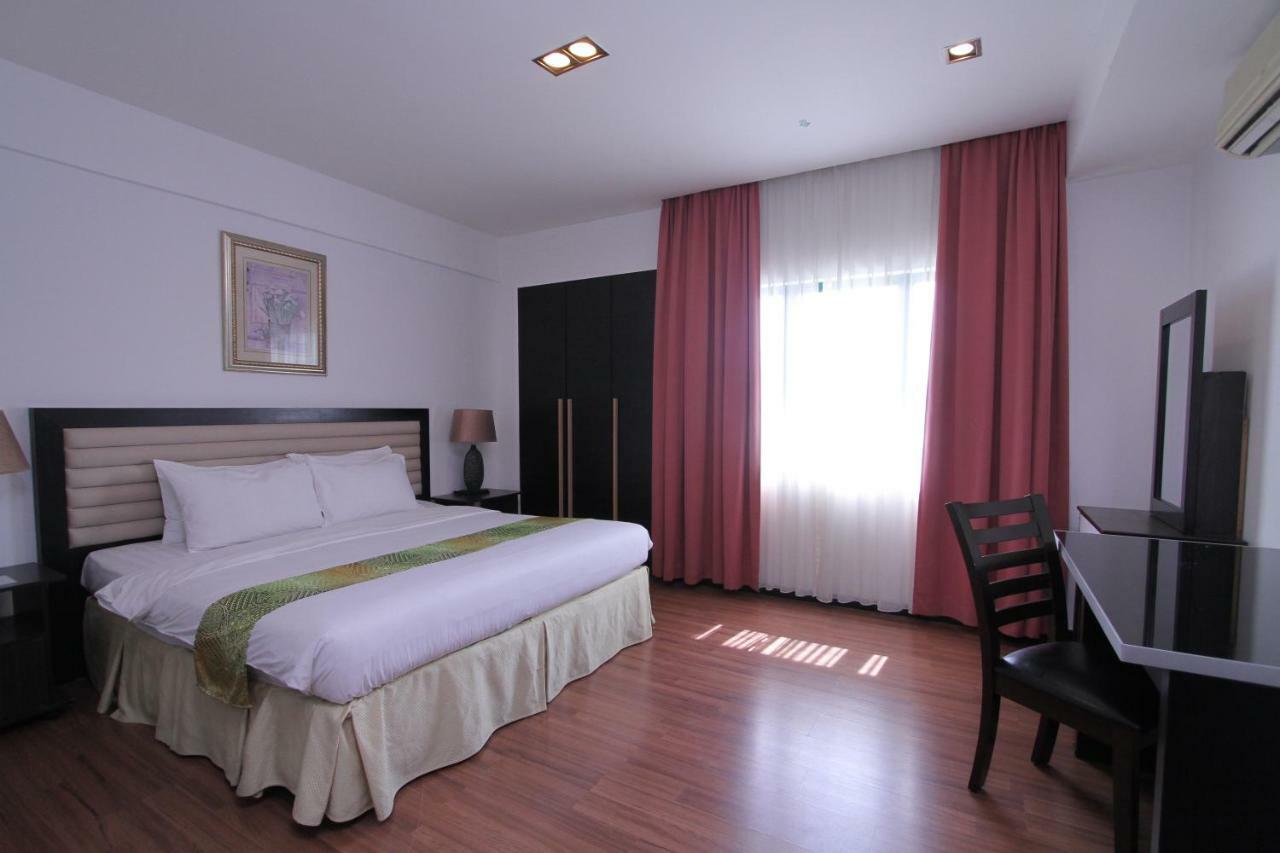 Likas Square - Kk Apartment Suite 코타키나발루 외부 사진