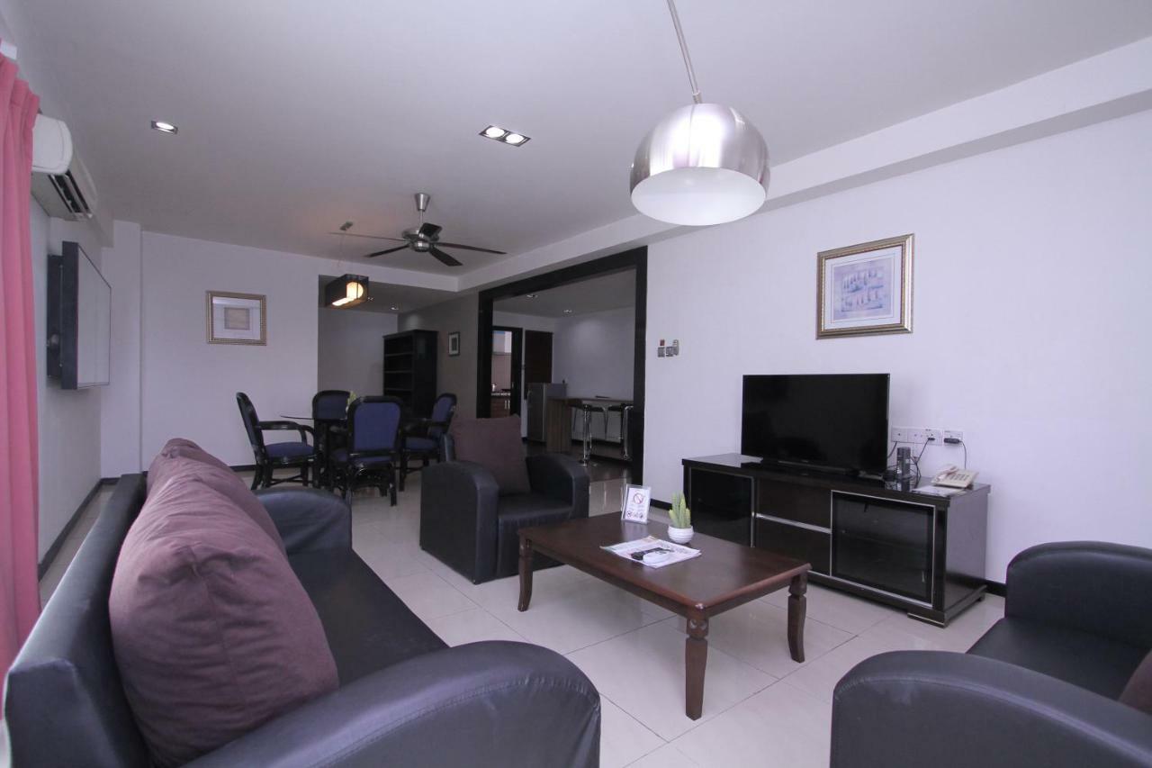 Likas Square - Kk Apartment Suite 코타키나발루 외부 사진